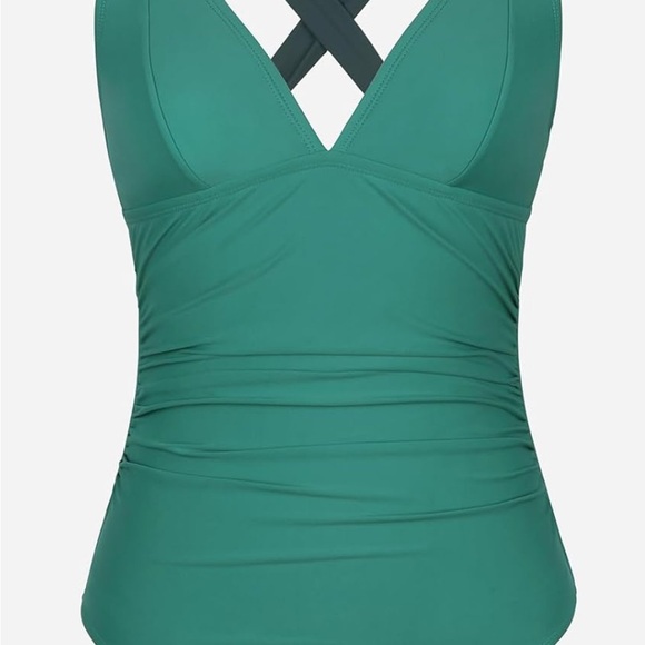 Cupshe emerald Green One Piece Swimsuit - Picture 4 of 8